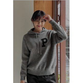 PY Wappen Knitted Hoodie